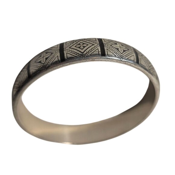 Brighton Silver tone Etched Bangle Bracelet Geometric Design - Picture 2 of 4